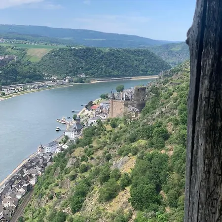 Loreley Hills 2 *